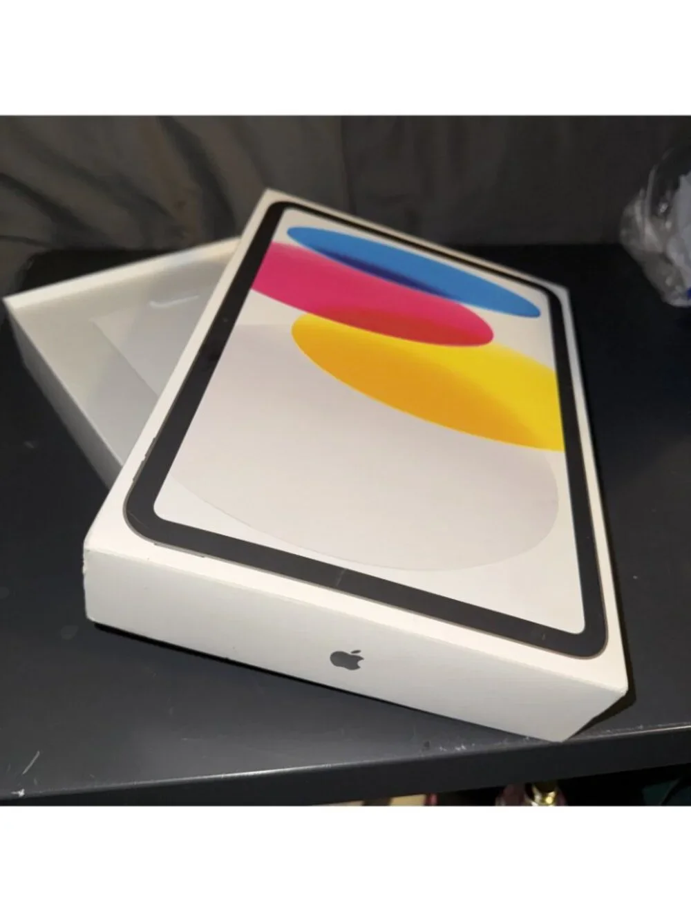 Apple empty box